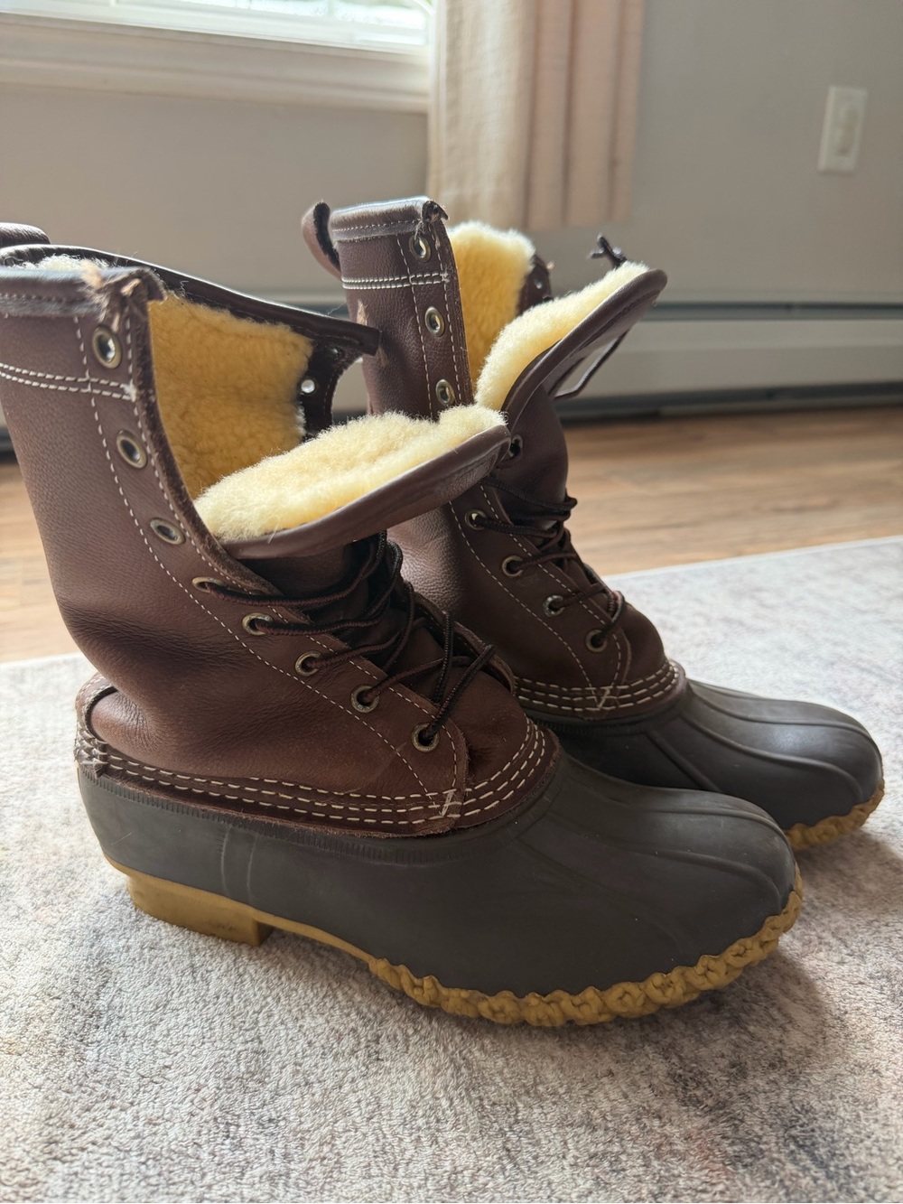LL Bean Brown Shearling-Lined Waterproof Winter Boots - Women